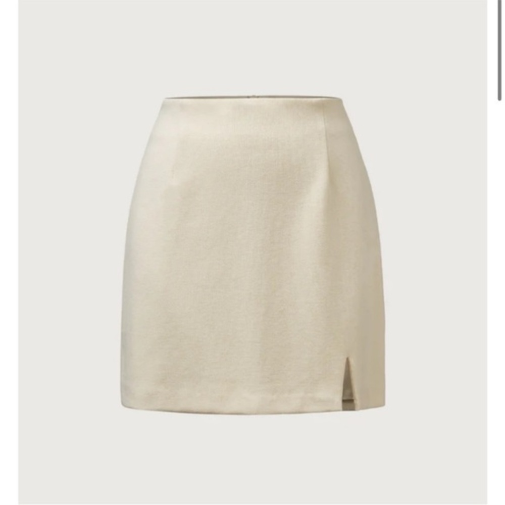 OGL mid waist ivory/cream mini skirt with split hem